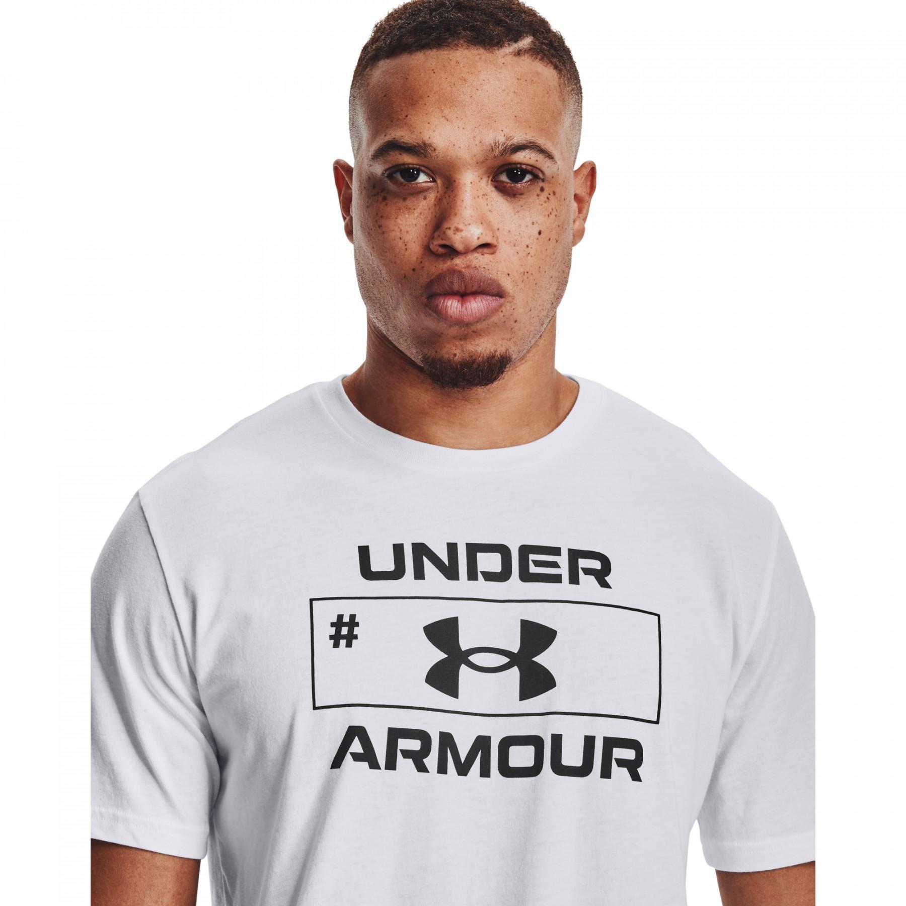 T-shirt Under Armour Nummer Script