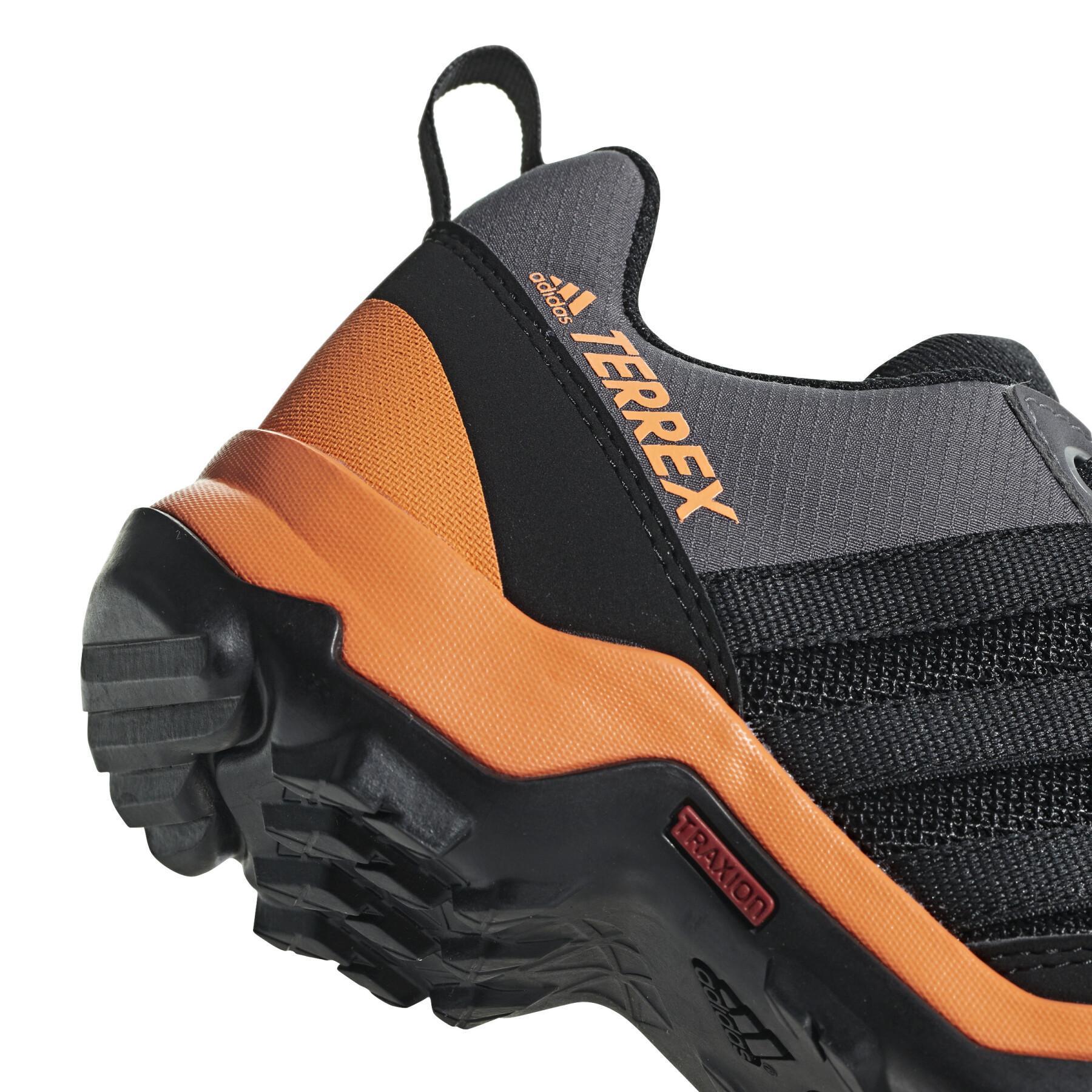 Kinderwandelschoenen adidas AX2R ClimaProof