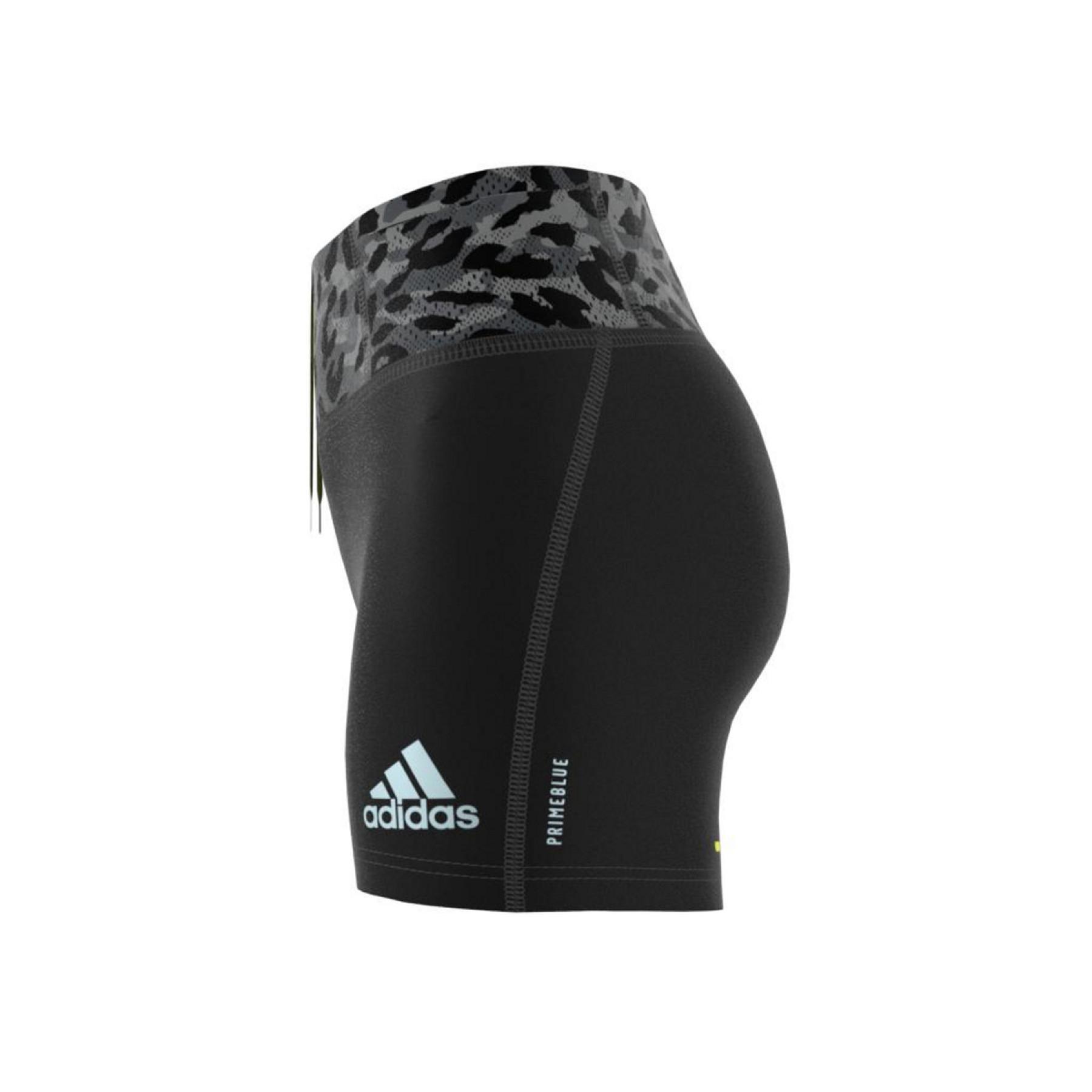 Dames shorts adidas Fast Primeblue Graphic Booty