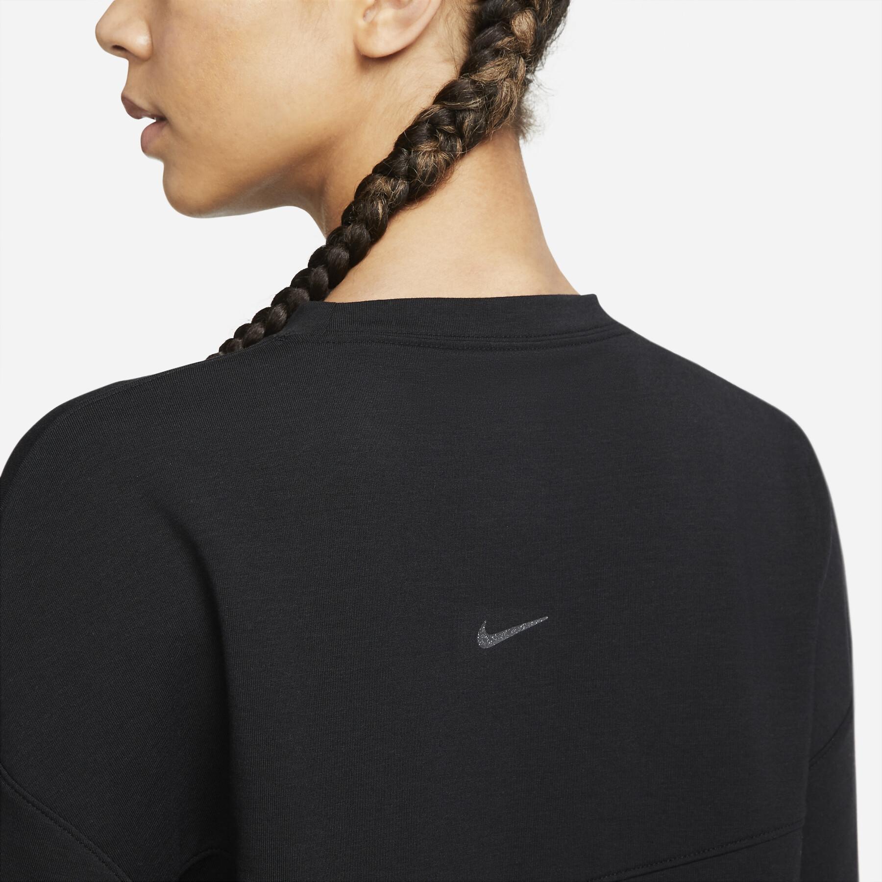 Sweatshirt dameskleding met ronde hals Nike Dri-Fit FLC
