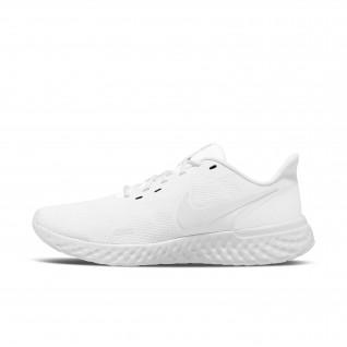 Schoenen Nike Revolution 5
